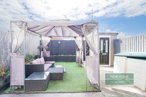 Photo 4- click for photo gallery